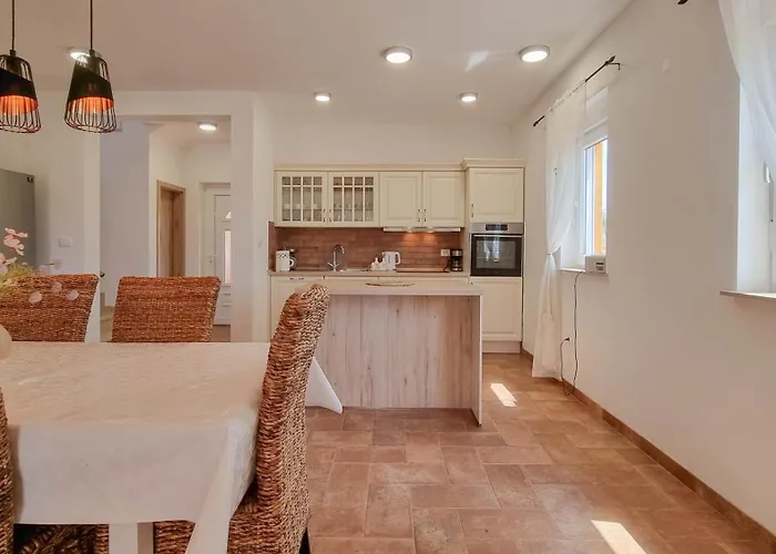 Feriehus Casa Dorjana *