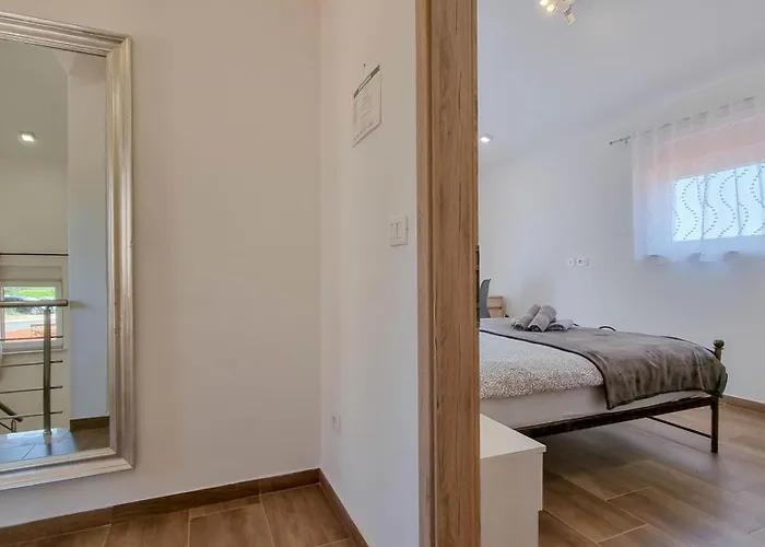 Casa Dorjana Feriehus