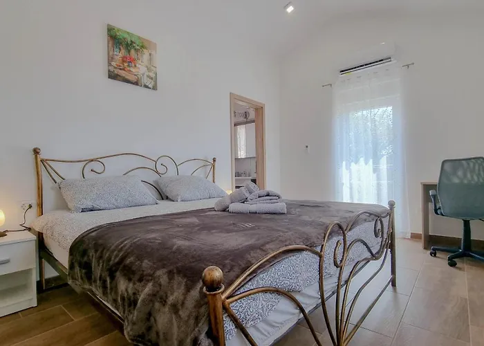 بيت للعطل Casa Dorjana