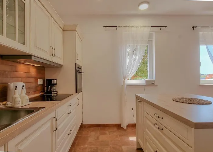 بيت للعطل Casa Dorjana *